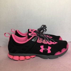 * WOMENS UNDER ARMOUR SHOES *